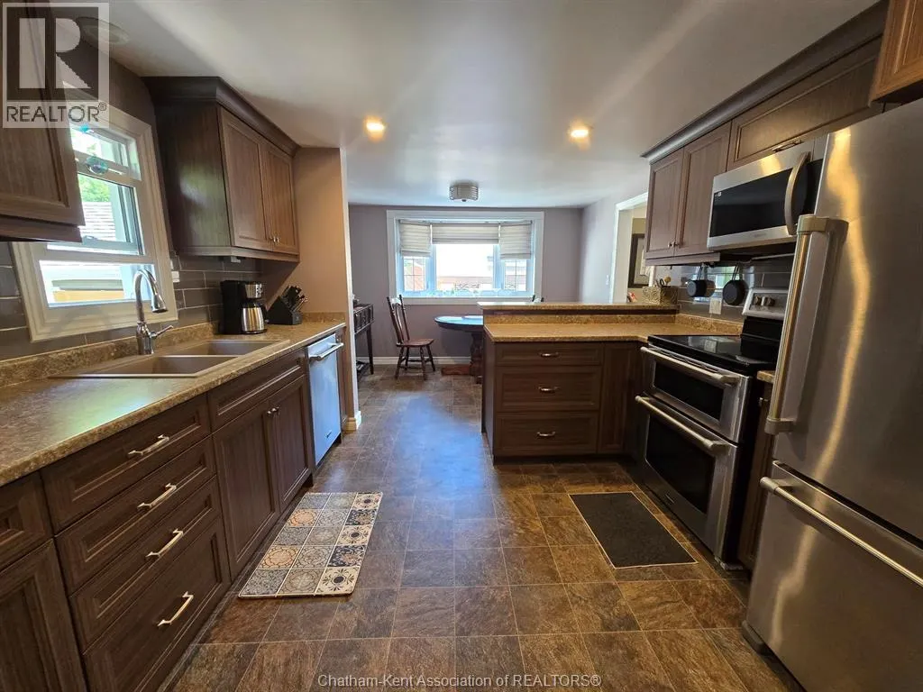115 Gregory DRIVE