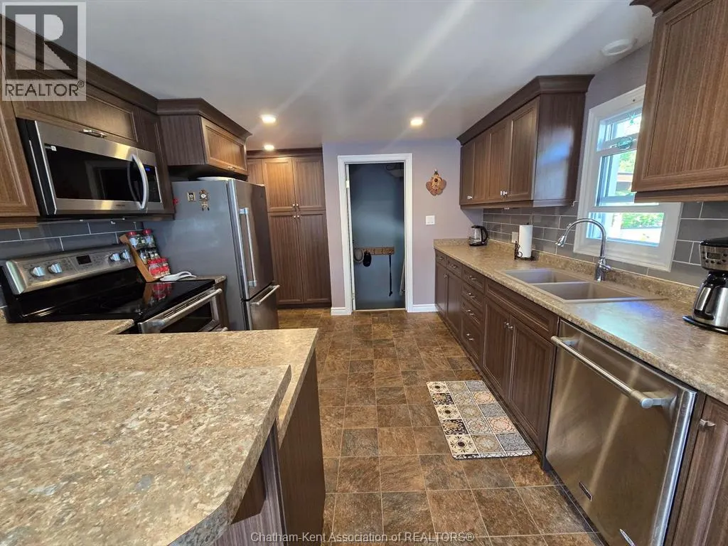 115 Gregory DRIVE