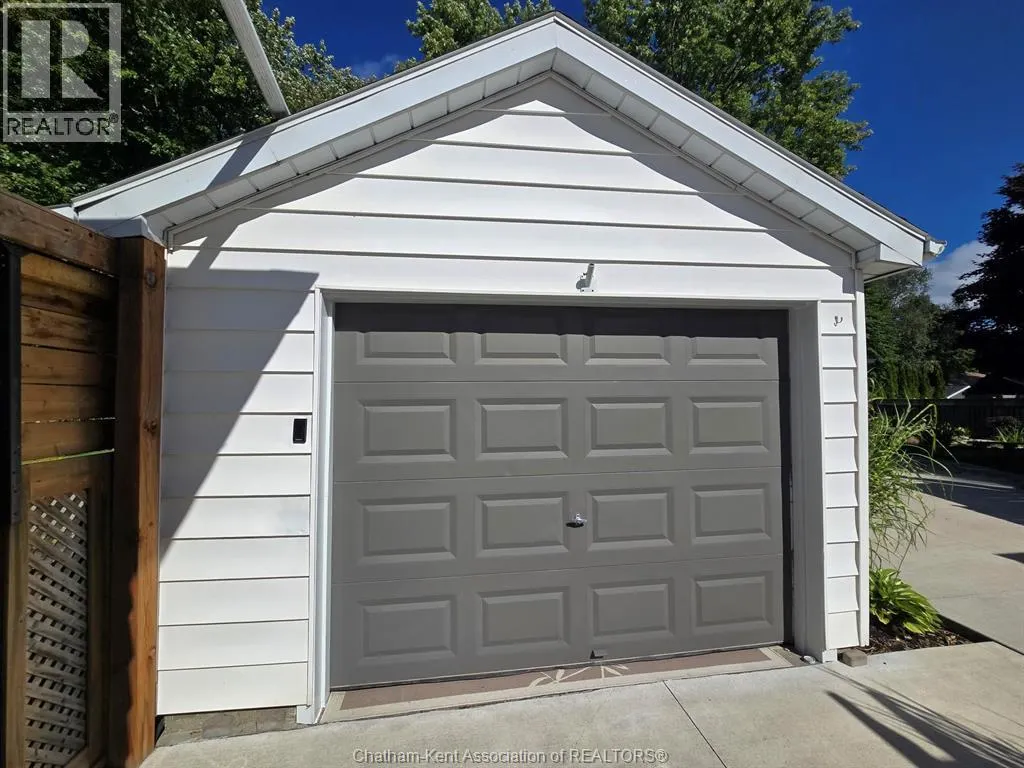 115 Gregory DRIVE