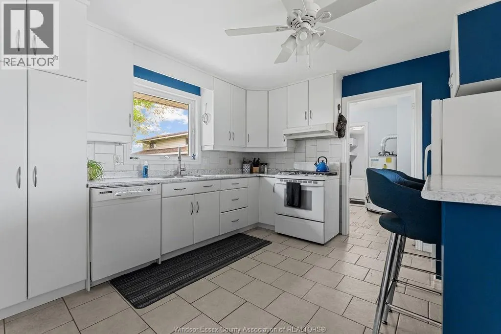 4689 HURON CHURCH LINE ROAD