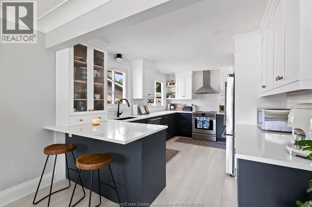 7117 ISABELLE COURT