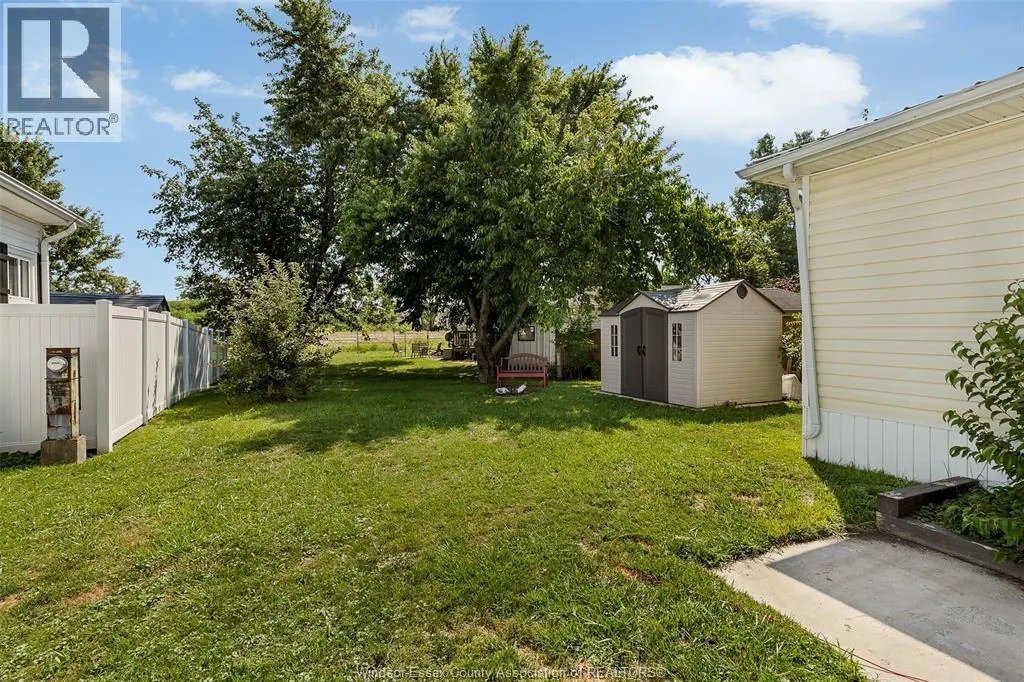 9 MAPLE DRIVE