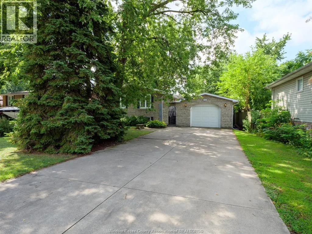 1050 REAUME ROAD