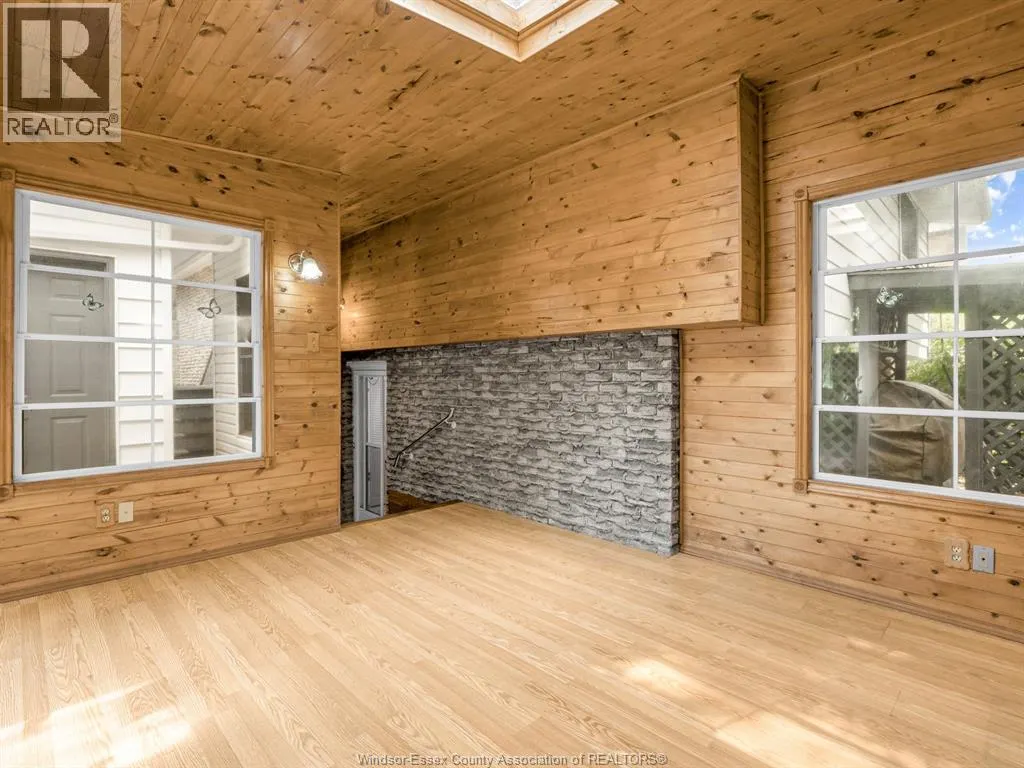 1050 REAUME ROAD