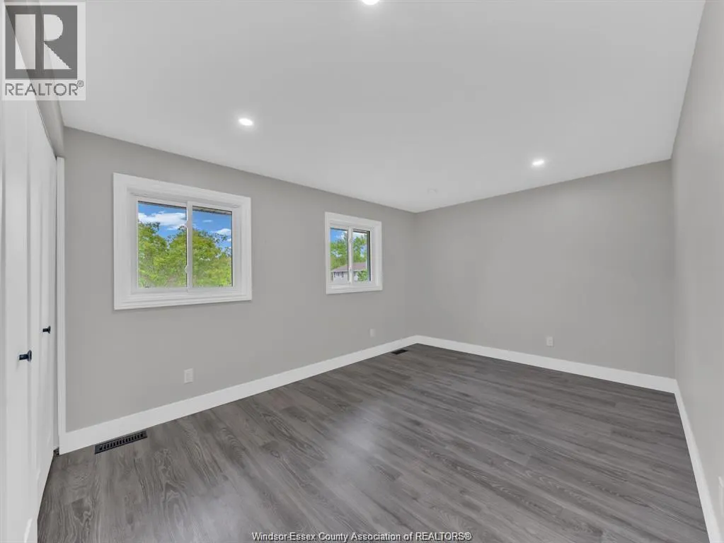 2785 MEADOWBROOK LANE