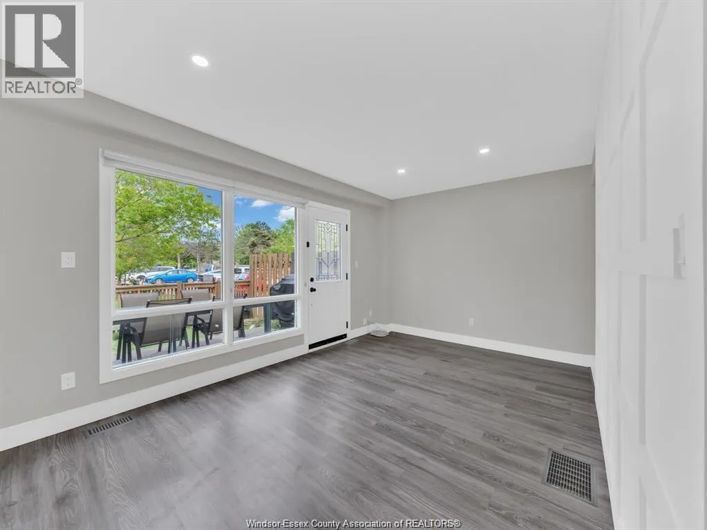 2785 MEADOWBROOK LANE