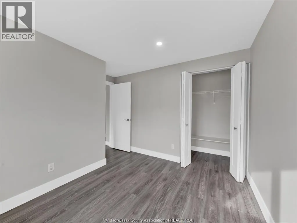 2785 MEADOWBROOK LANE