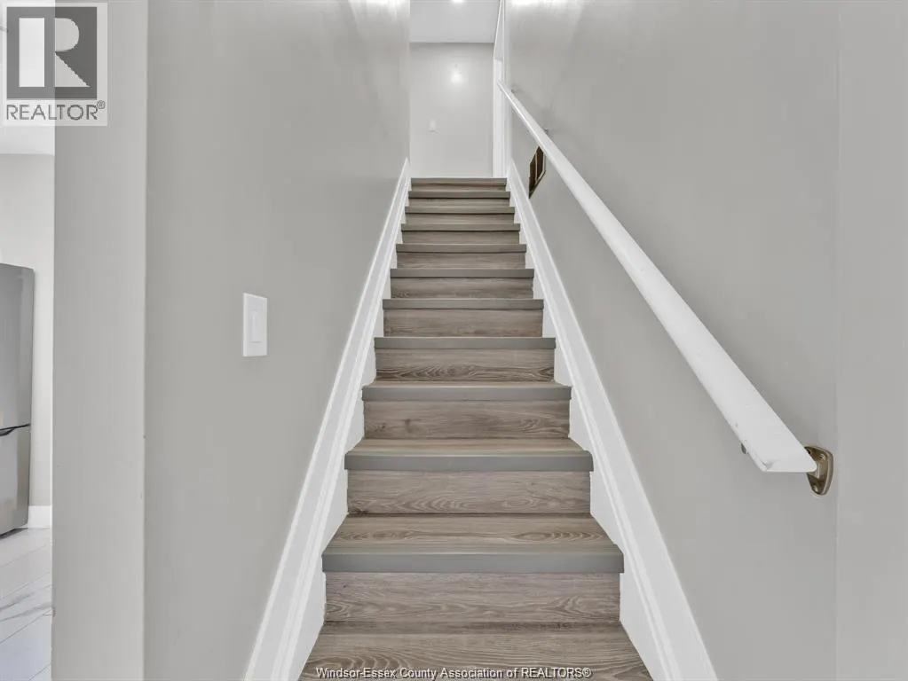 2785 MEADOWBROOK LANE