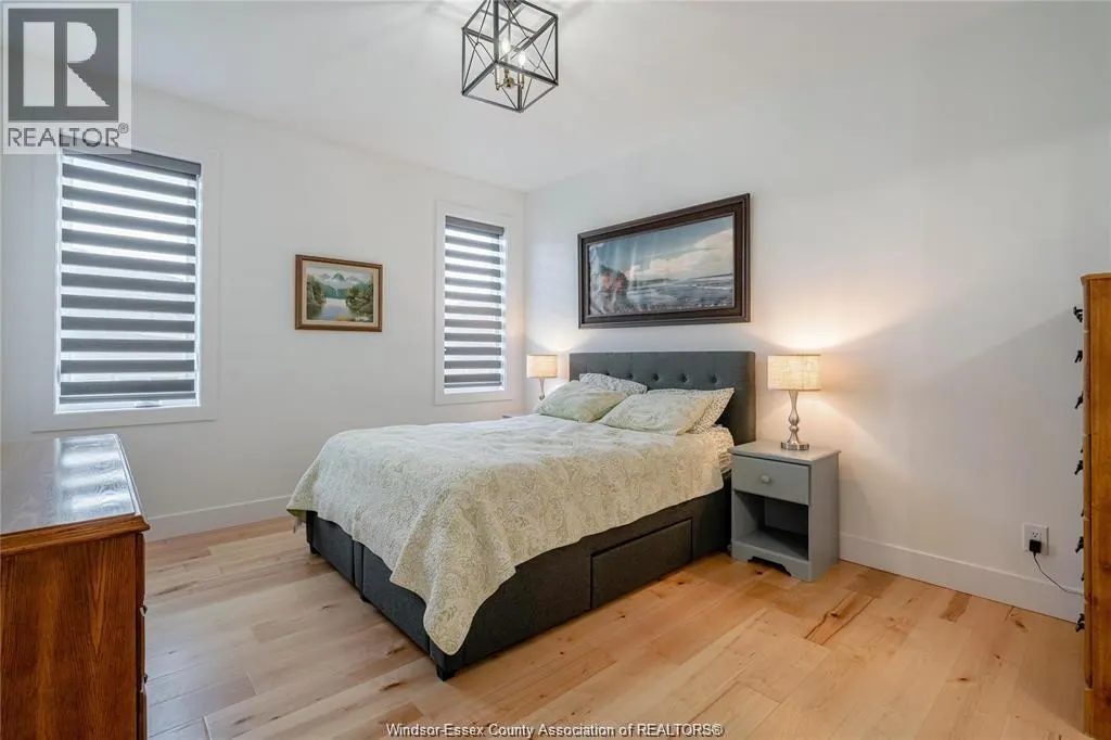 13 SUMMERVILLE AVENUE