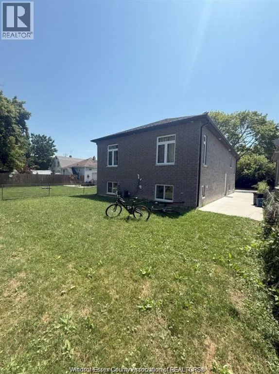 69 SPENCER AVENUE
