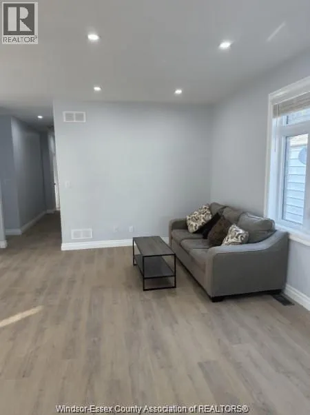 69 SPENCER AVENUE