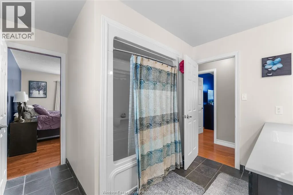 1475 SUGARWOOD CRESCENT