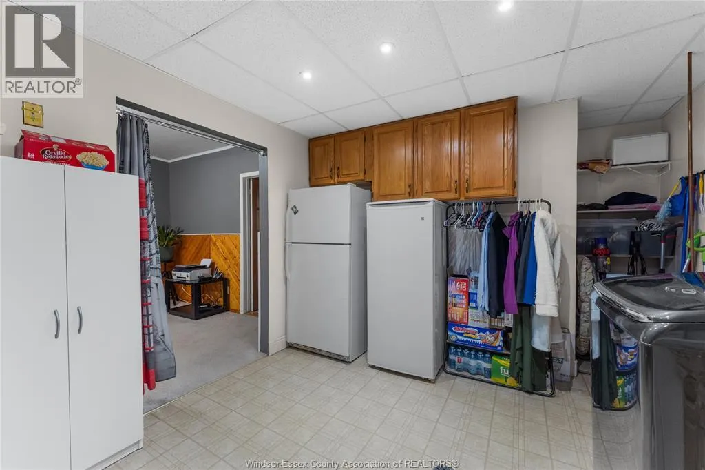 1475 SUGARWOOD CRESCENT