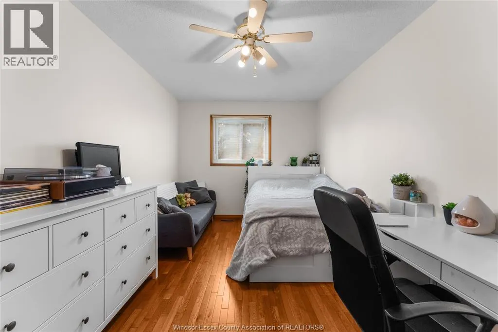 1475 SUGARWOOD CRESCENT