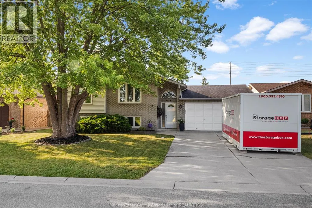 1475 SUGARWOOD CRESCENT