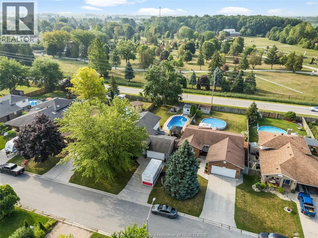 1475 SUGARWOOD CRESCENT