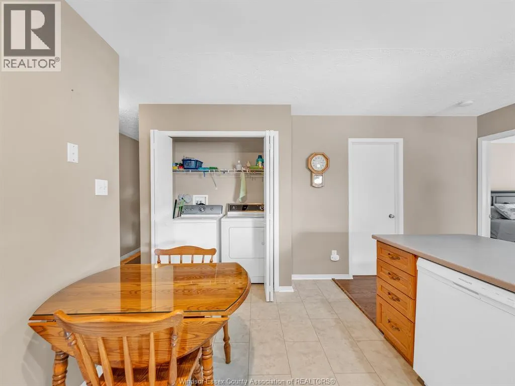 341 RIDGEVIEW PLACE NORTH