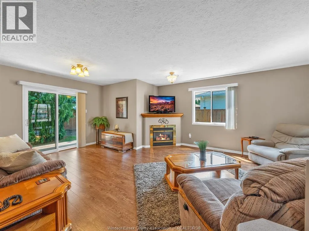 341 RIDGEVIEW PLACE NORTH
