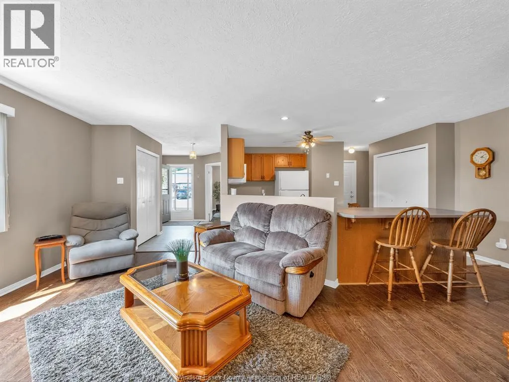 341 RIDGEVIEW PLACE NORTH