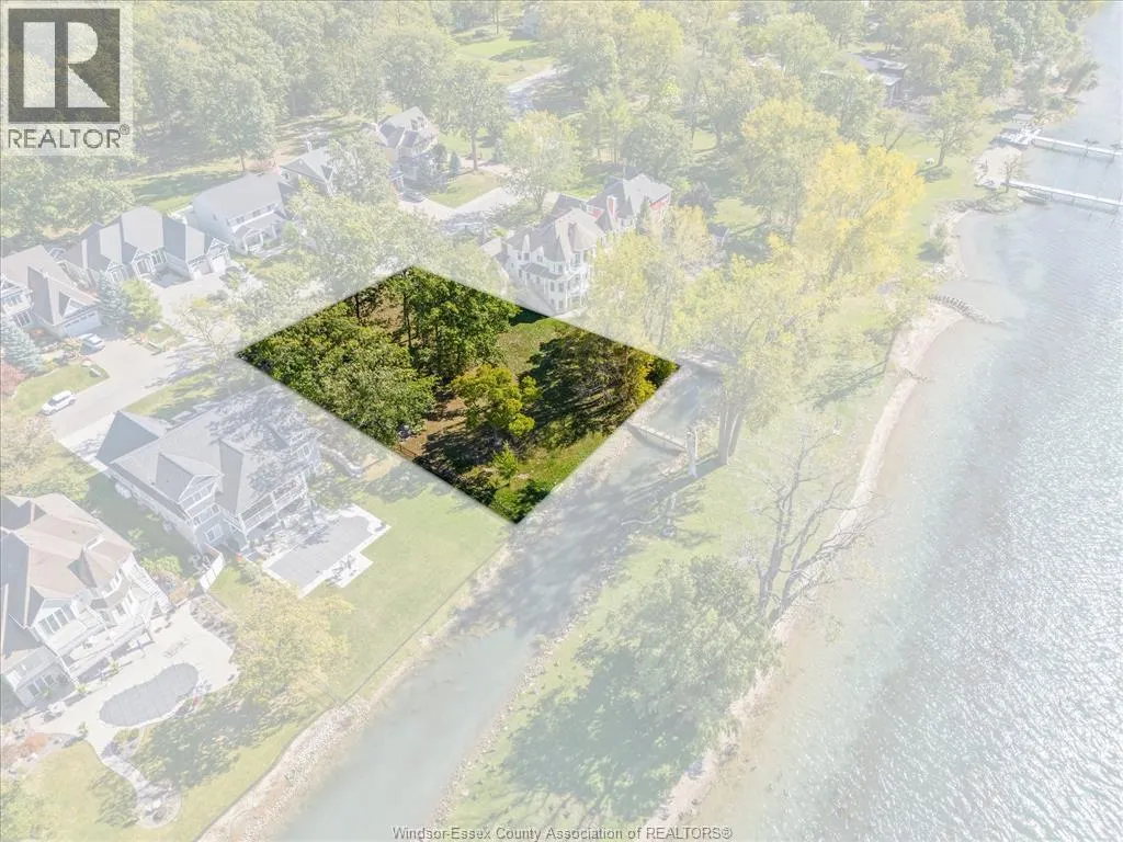 290 CRYSTAL BAY DRIVE