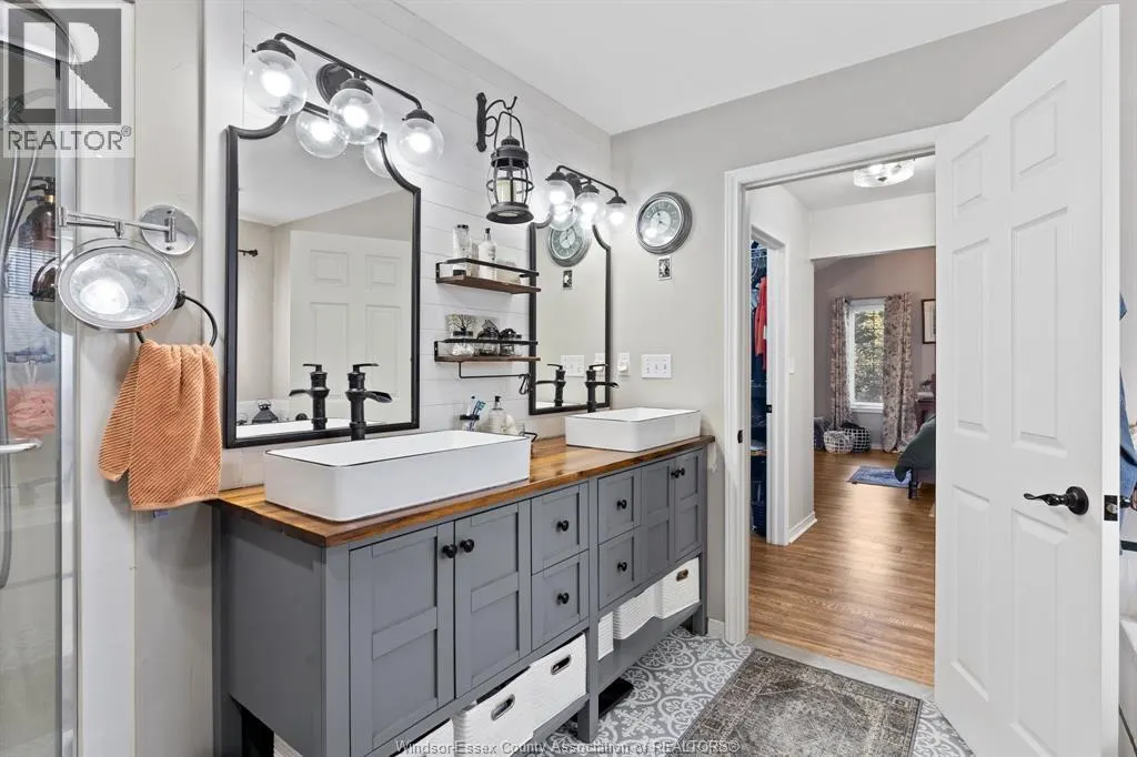 226 TURNER CRESCENT