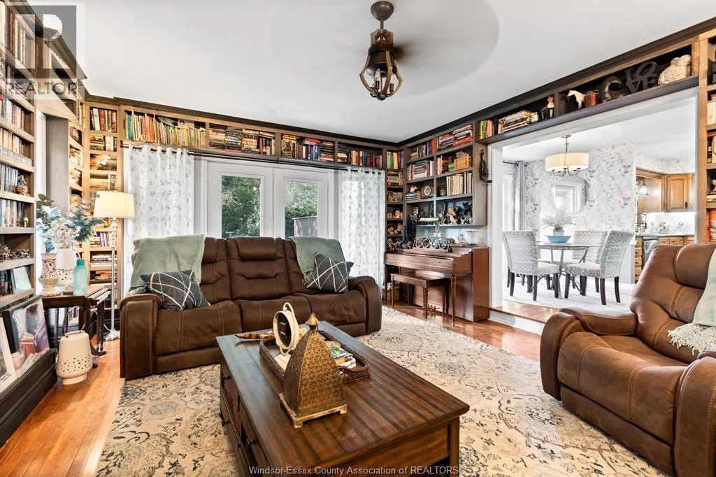 226 TURNER CRESCENT