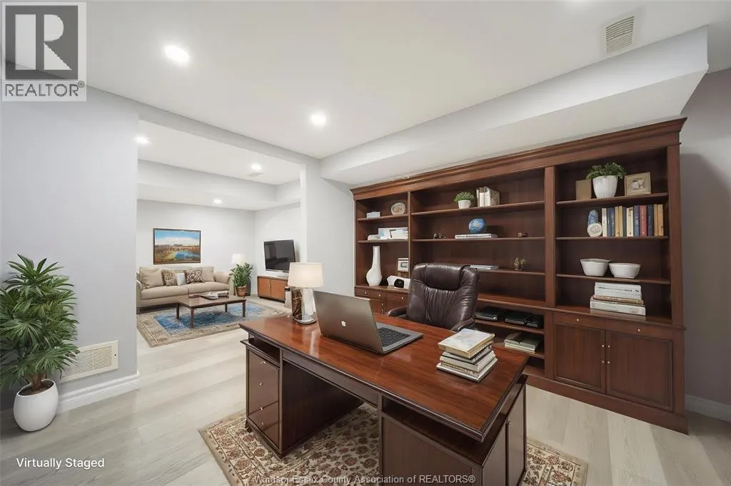 9914 FOREST GLADE COURT