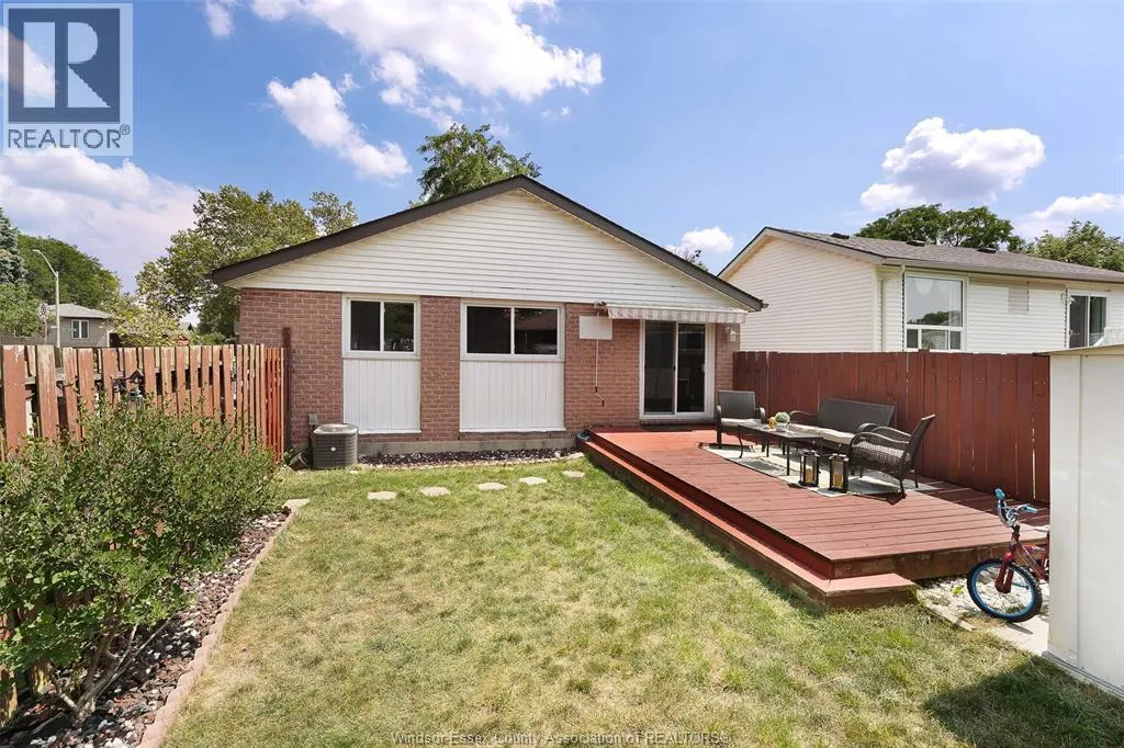 3163 FOREST GLADE DRIVE