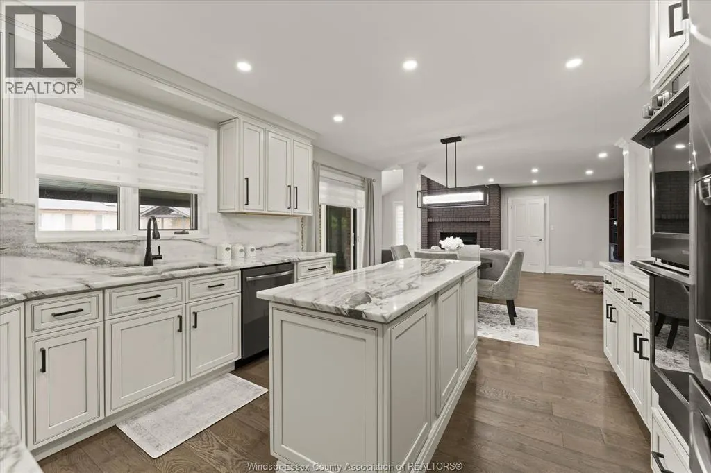 359 ELMGROVE DRIVE