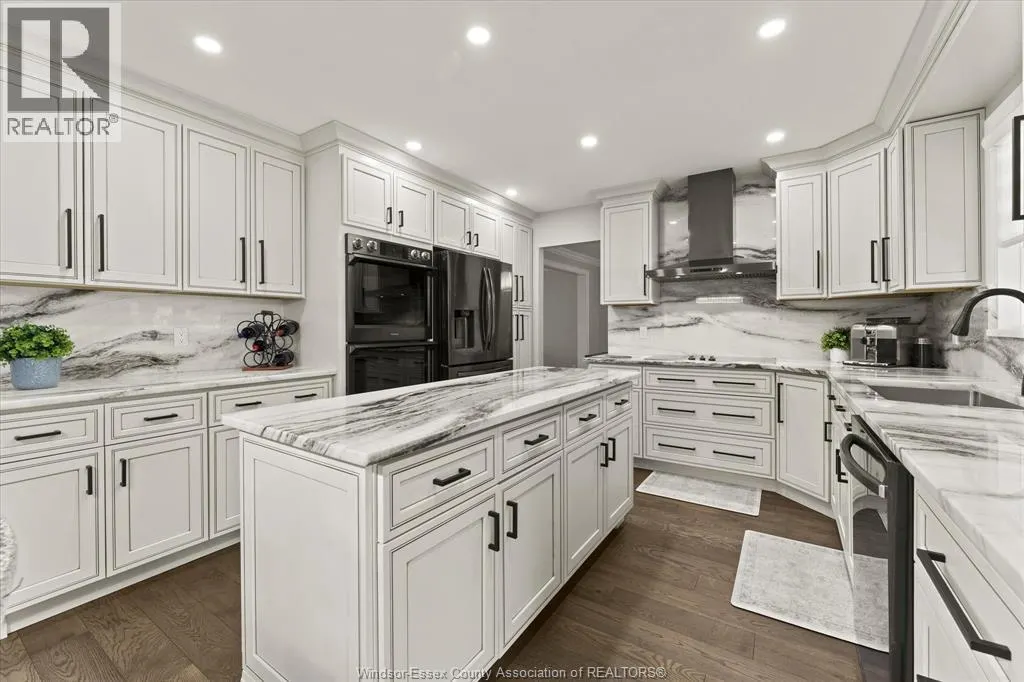 359 ELMGROVE DRIVE