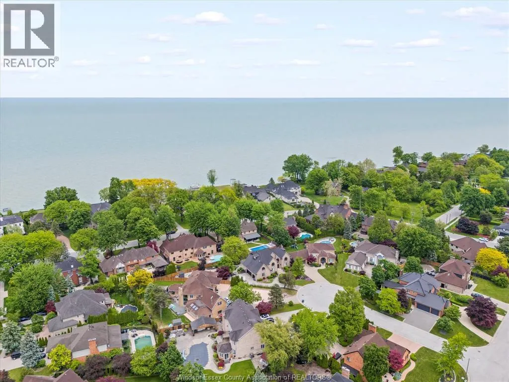 359 ELMGROVE DRIVE