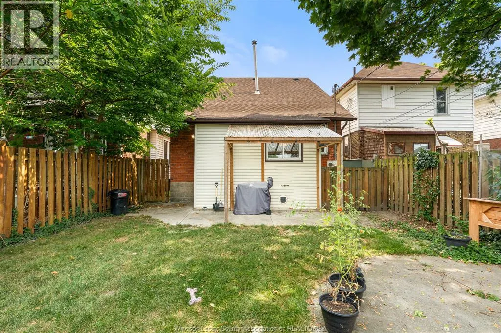 1409 MARENTETTE AVENUE