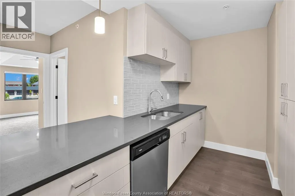 2600 SANDWICH WEST PARKWAY Unit# 209