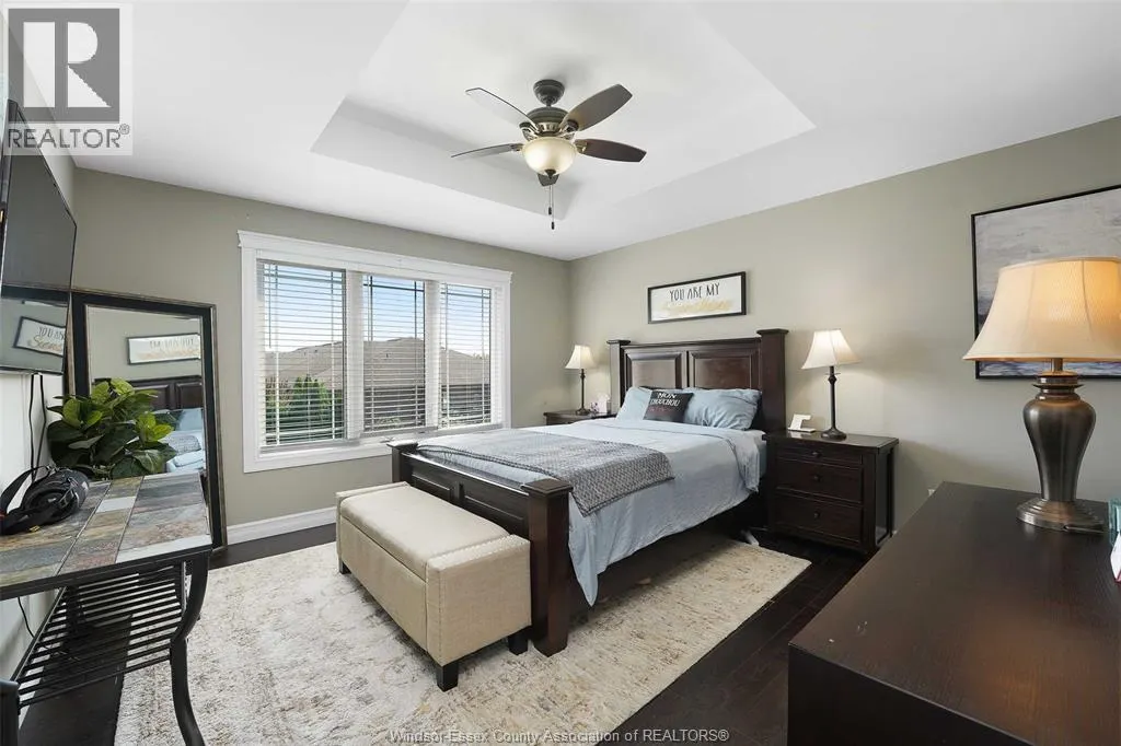11946 THISTLEDOWN