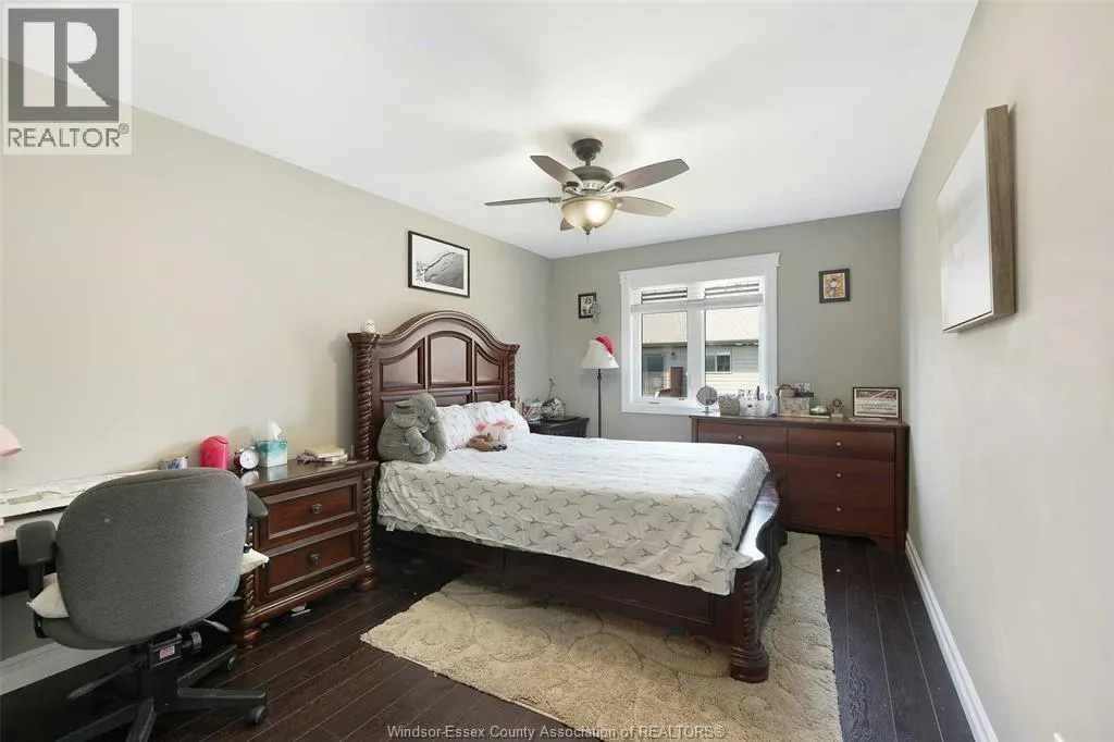 11946 THISTLEDOWN