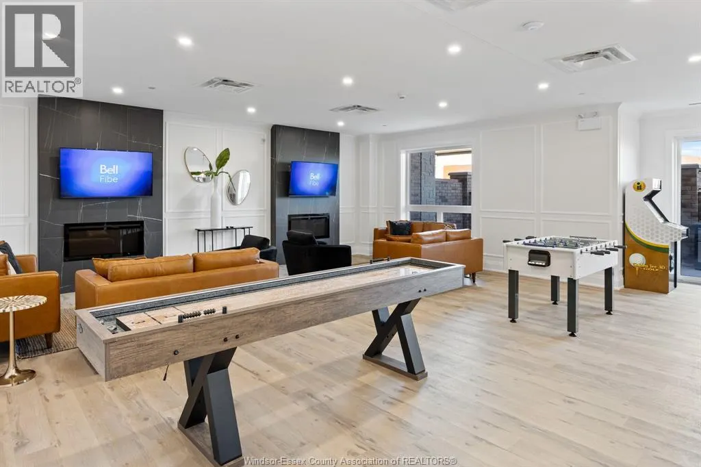 1740 SPRUCEWOOD AVENUE Unit# 204