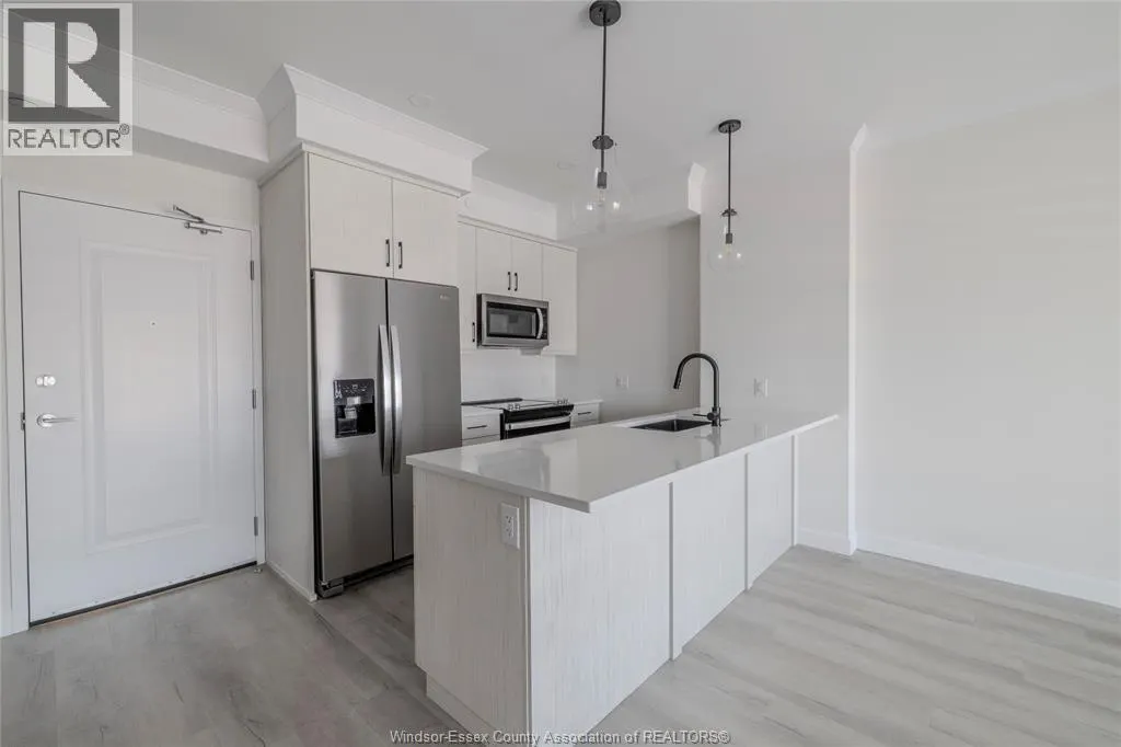 1740 SPRUCEWOOD AVENUE Unit# 204