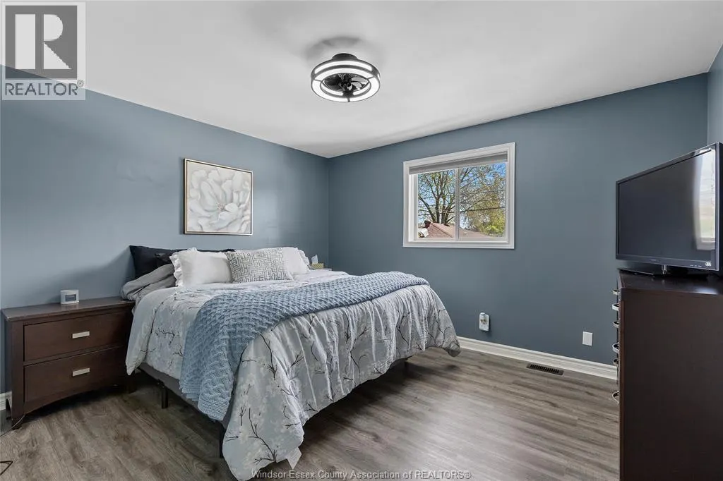 148 RIVERVIEW
