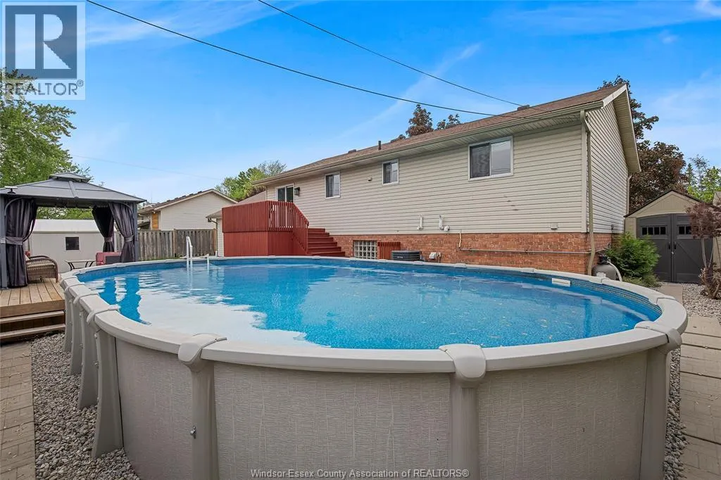 148 RIVERVIEW