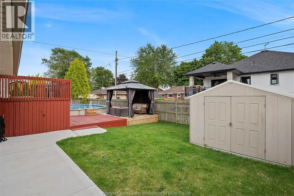 148 RIVERVIEW