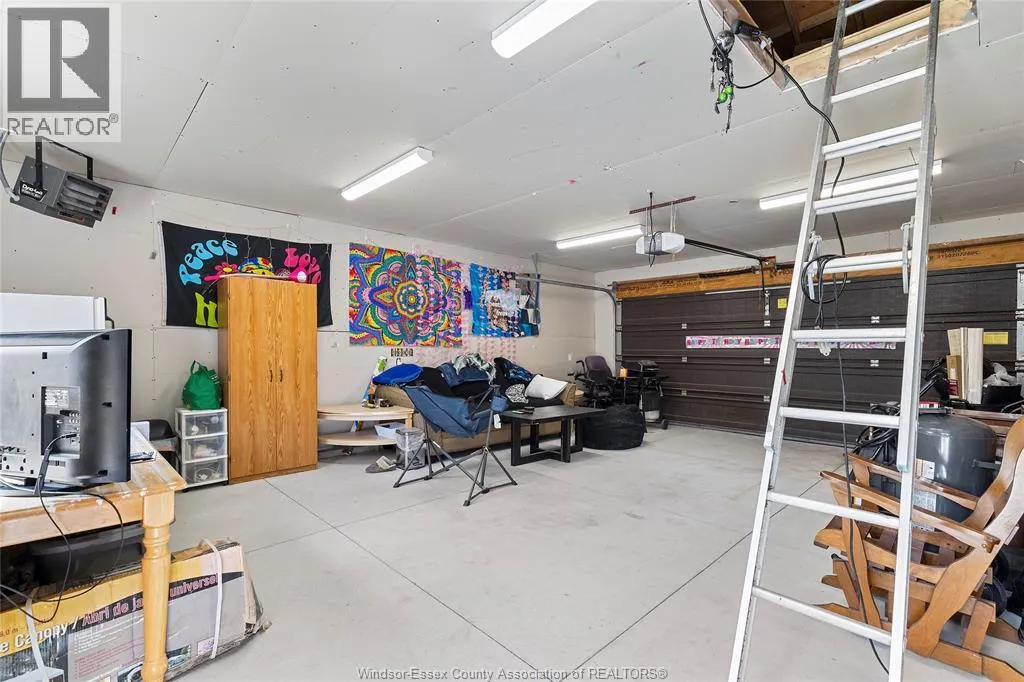 148 RIVERVIEW