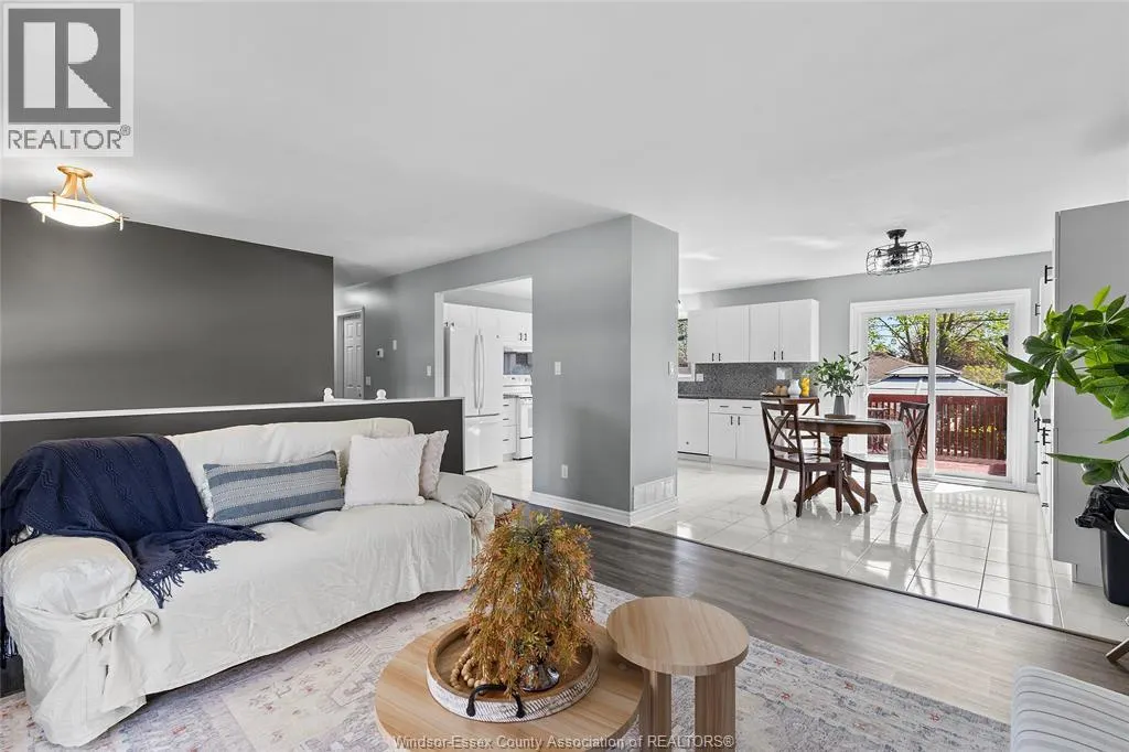148 RIVERVIEW