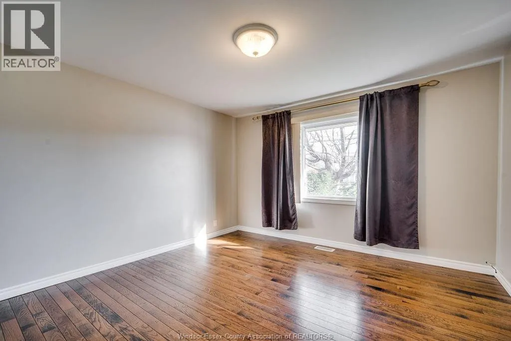 3625 DOUGALL Unit# UPPER