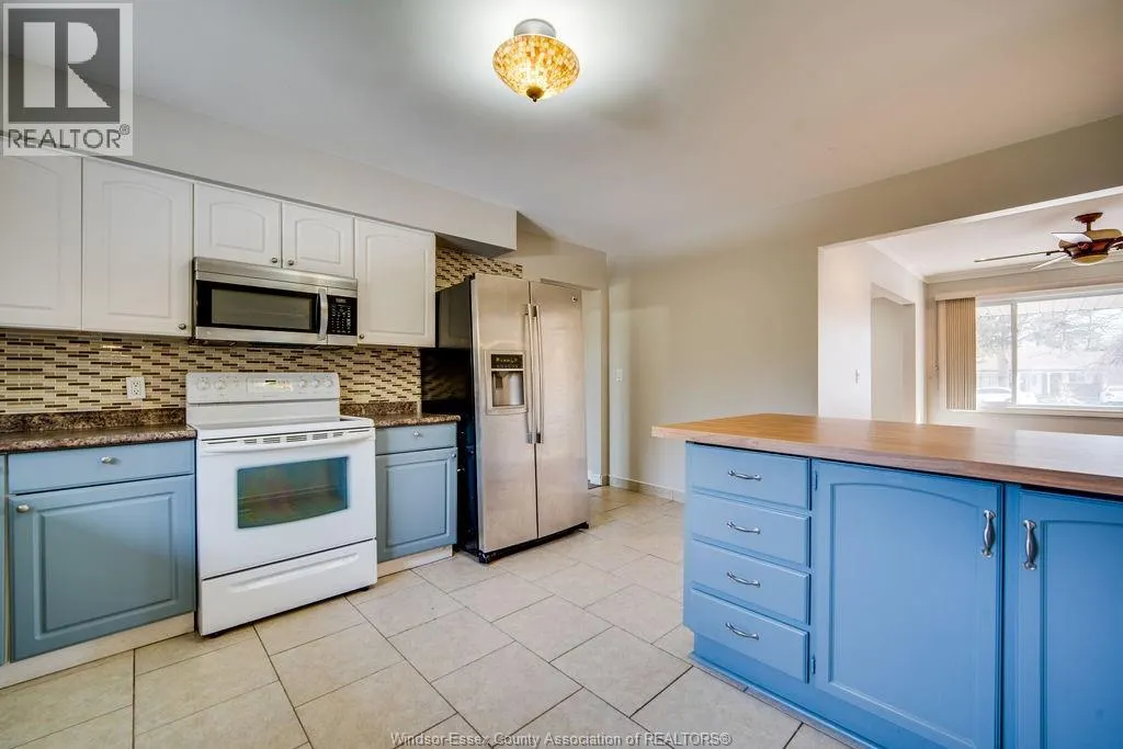 3625 DOUGALL Unit# UPPER