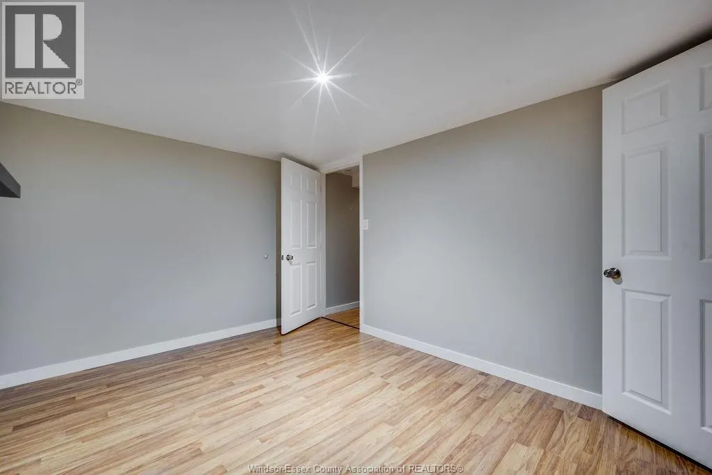 3625 DOUGALL Unit# UPPER
