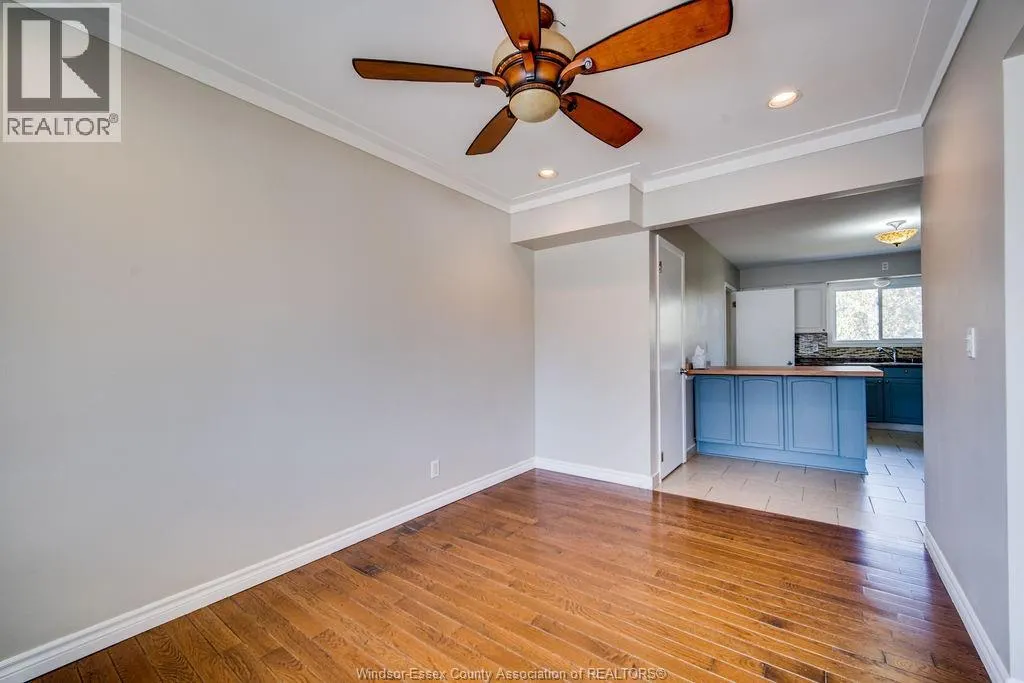 3625 DOUGALL Unit# UPPER