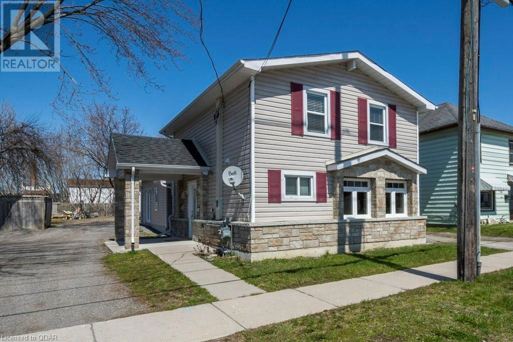 18 ST PAUL STREET, (MLS® 3957586) See this property for sale in