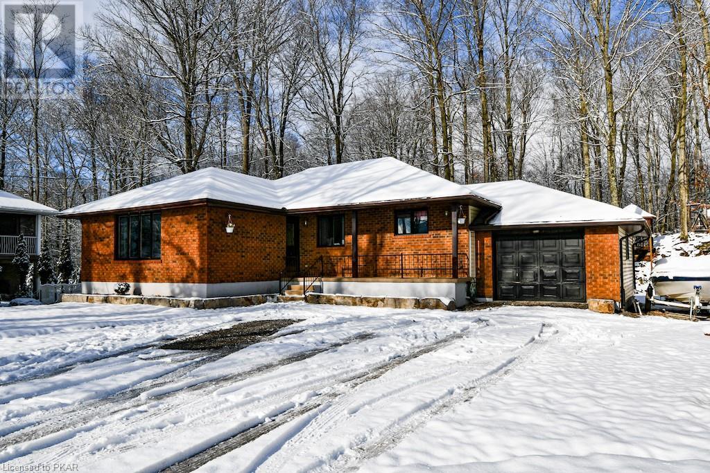 6 SUMCOT Drive, (MLS® 4577538) See this property for sale in