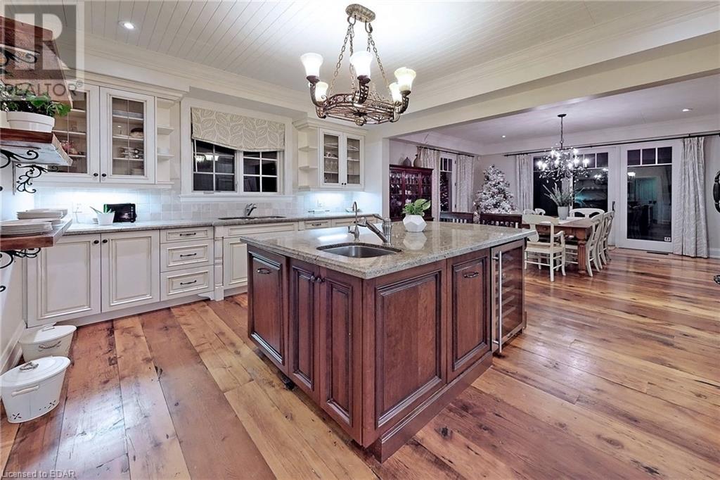 169 EAST RIDGE DRIVE Drive, Thornbury