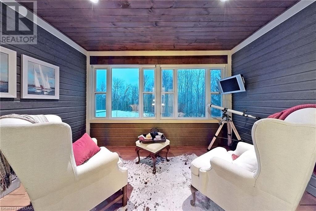 169 EAST RIDGE DRIVE Drive, Thornbury